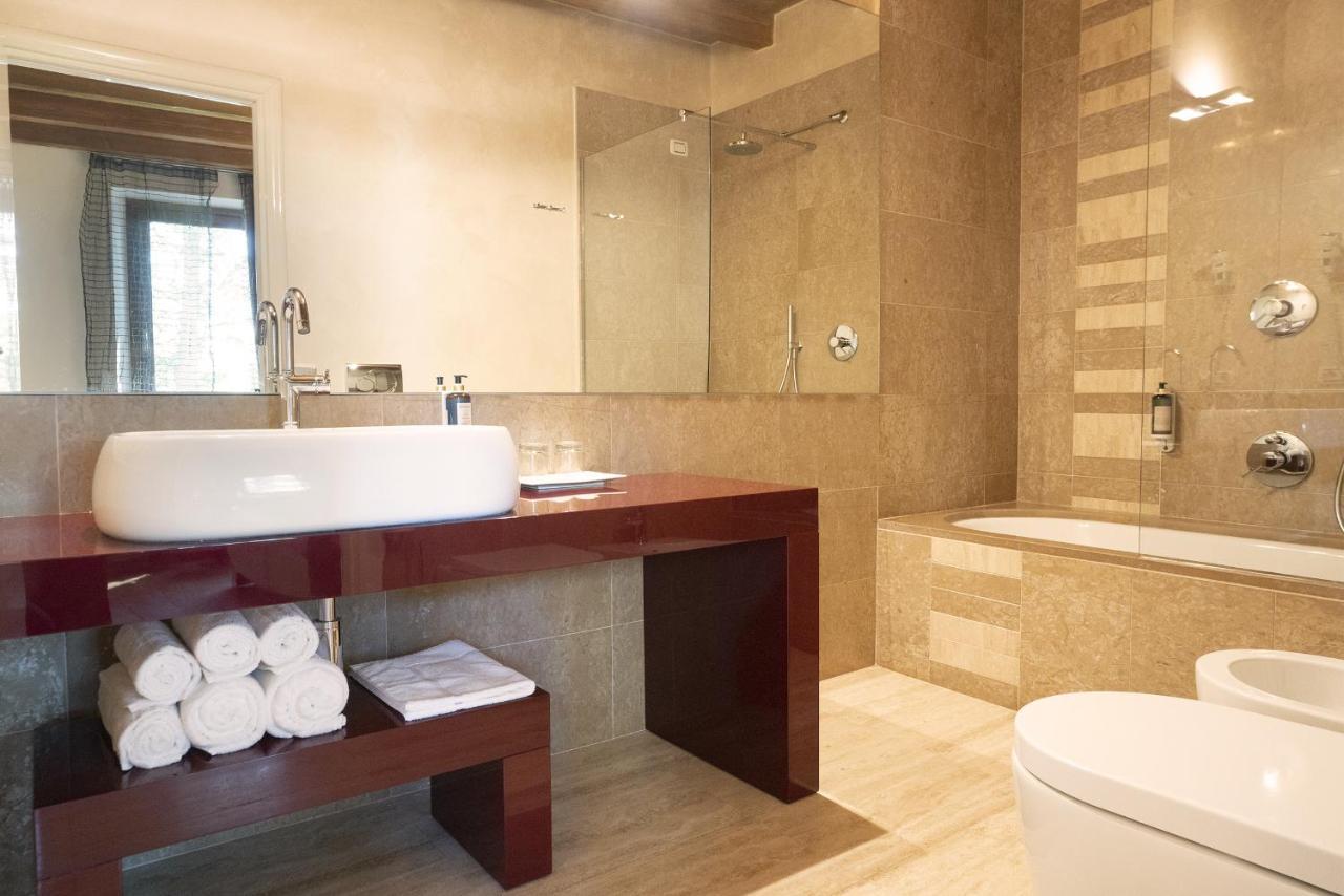 Il Borgo - 1711 Luxury Guest House Arlate 外观 照片