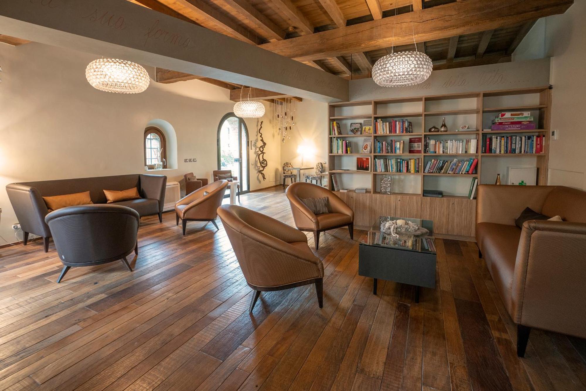 Il Borgo - 1711 Luxury Guest House Arlate 外观 照片