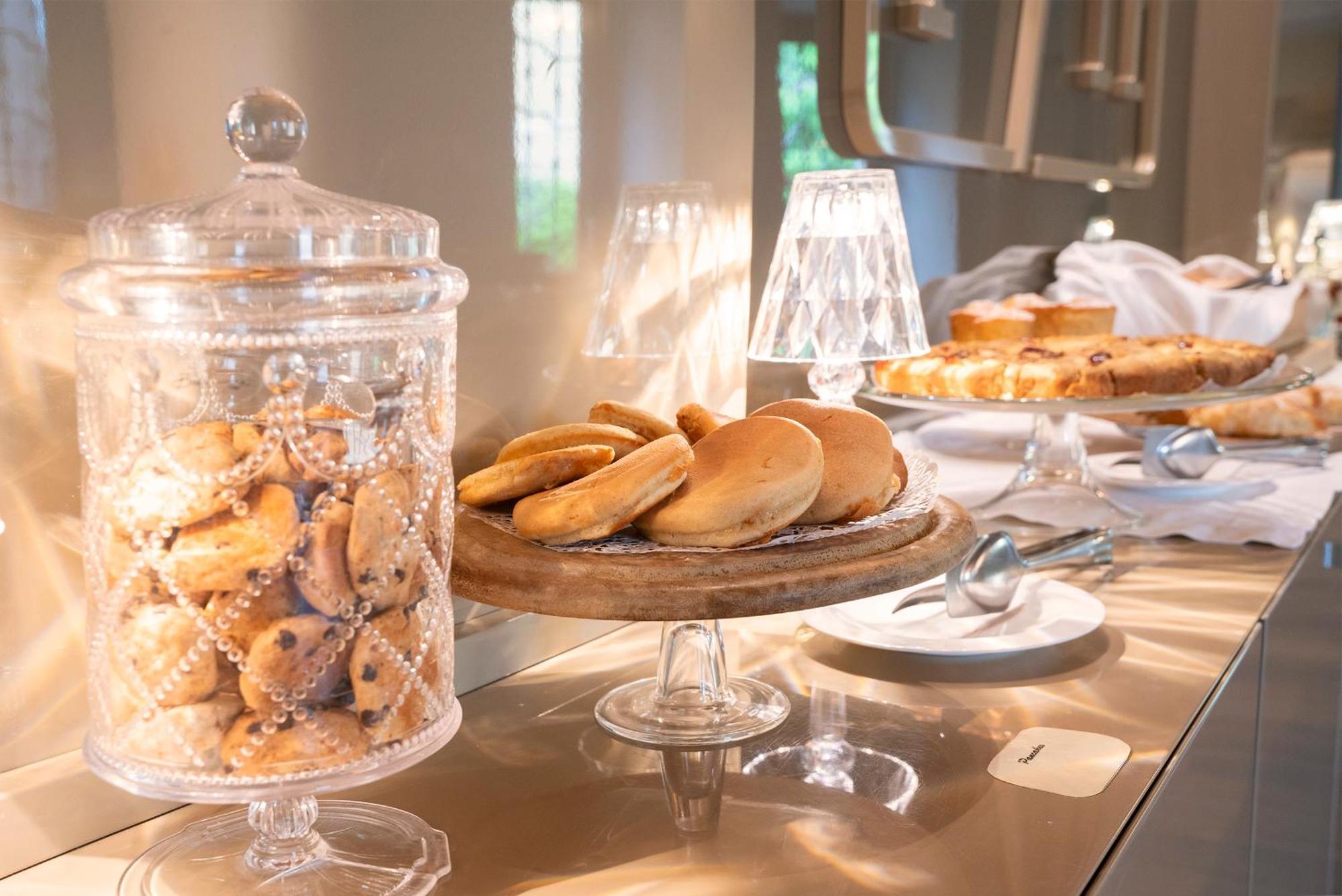 Il Borgo - 1711 Luxury Guest House Arlate 外观 照片