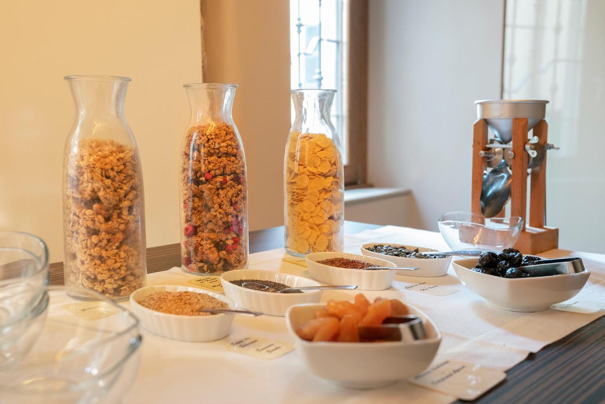 Il Borgo - 1711 Luxury Guest House Arlate 外观 照片